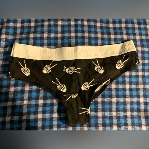 Victoria’s Secret PINK Halloween/Holiday Panty Bundle - Picture 5 of 12